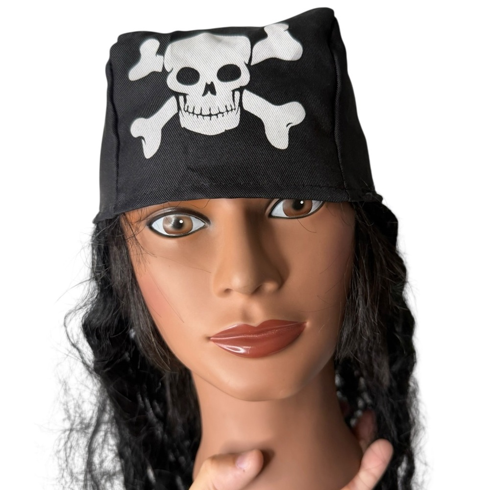 Black Pirate Skull Bandana